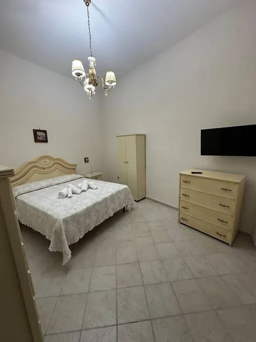 Casa Lisa Appartamento Centro Storico Naples 0*,  Italy